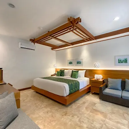 Legian Beach Hotel Exterior foto
