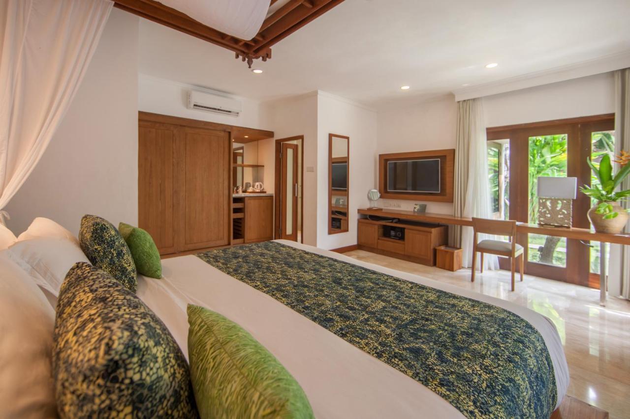 Legian Beach Hotel Legian